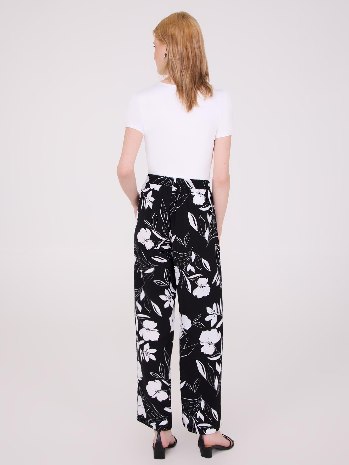 Printed Wide-Leg Mid-Rise Pants
