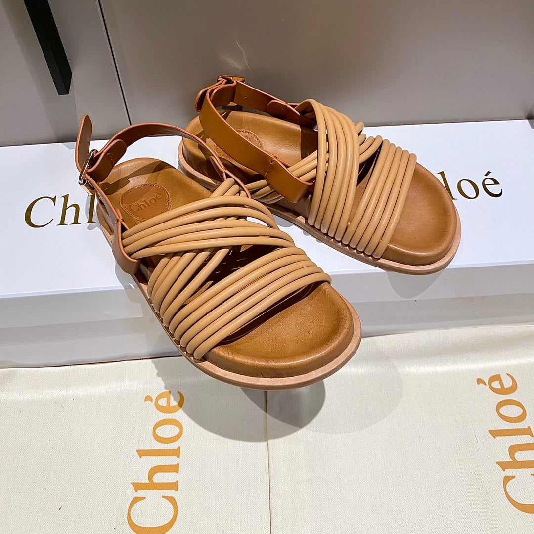 CROSS STRAP SANDAL IN BRONZE BROWN RUBBER WITH GOLD HARDWARE