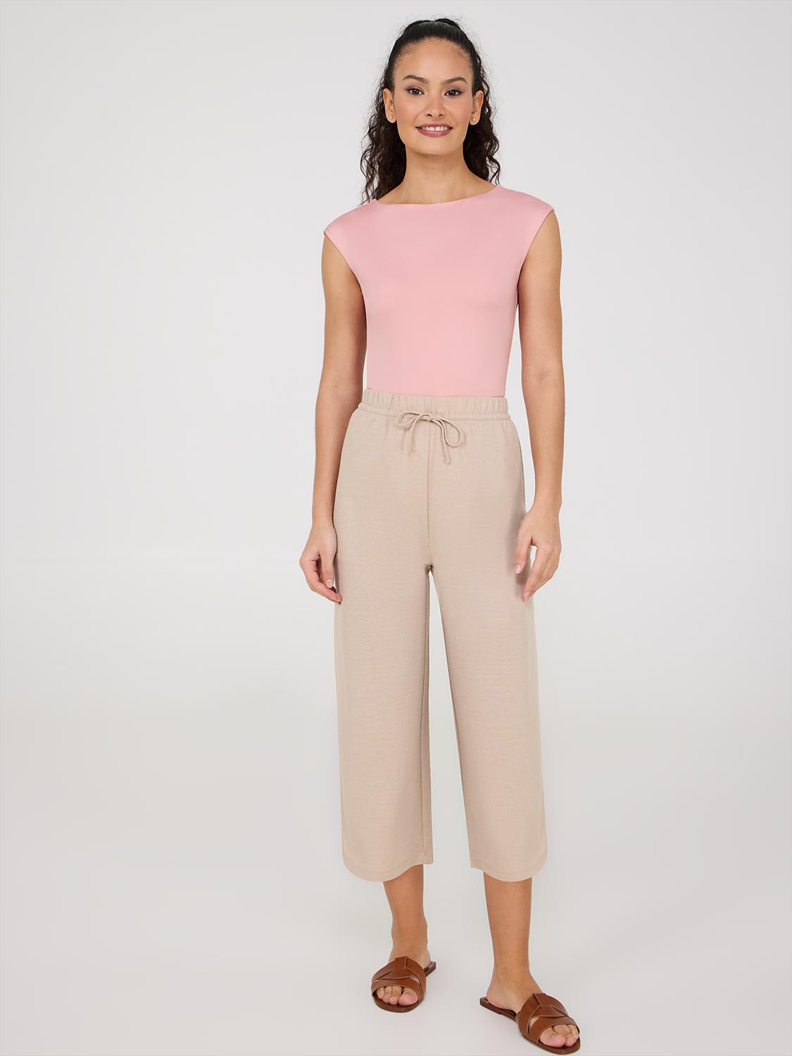 Drawstring Textured Wide-Leg Gaucho Pants
