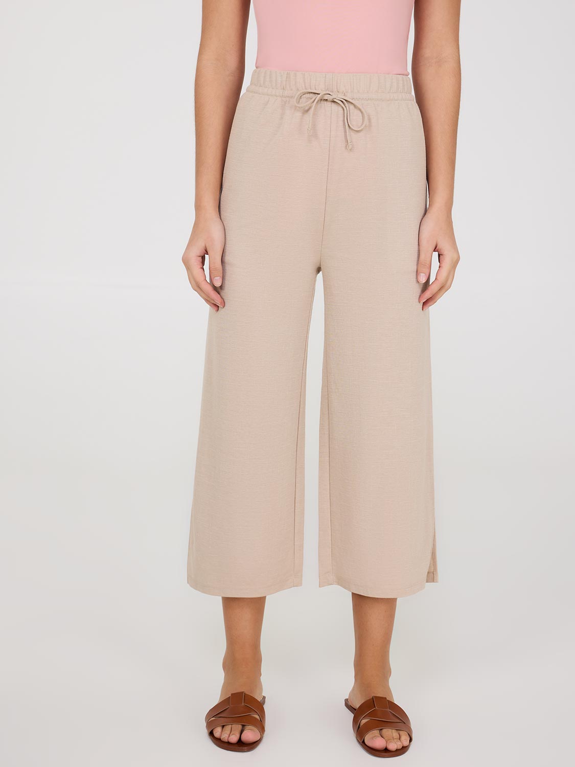 Drawstring Textured Wide-Leg Gaucho Pants