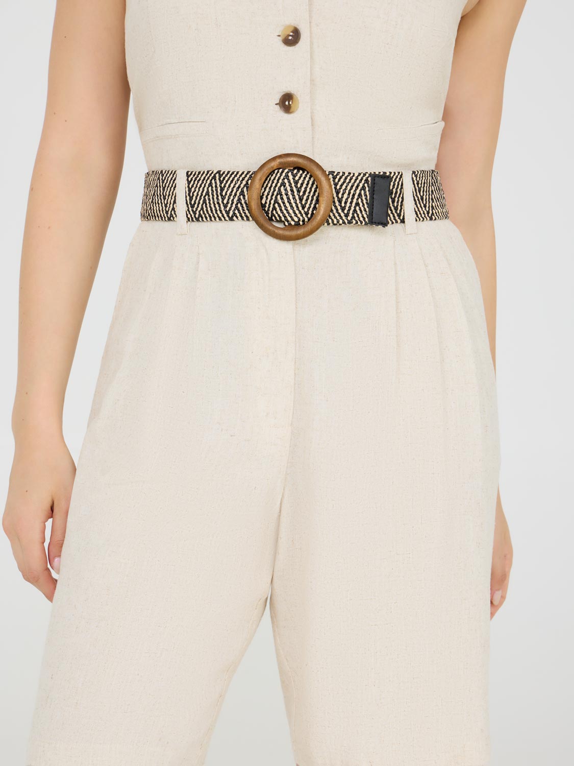 Pleated Linen Bermuda Short