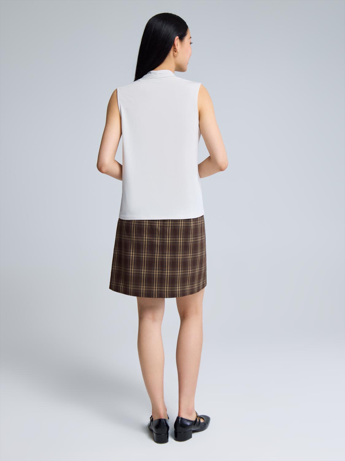 Sleeveless Pleated V-Neck Top