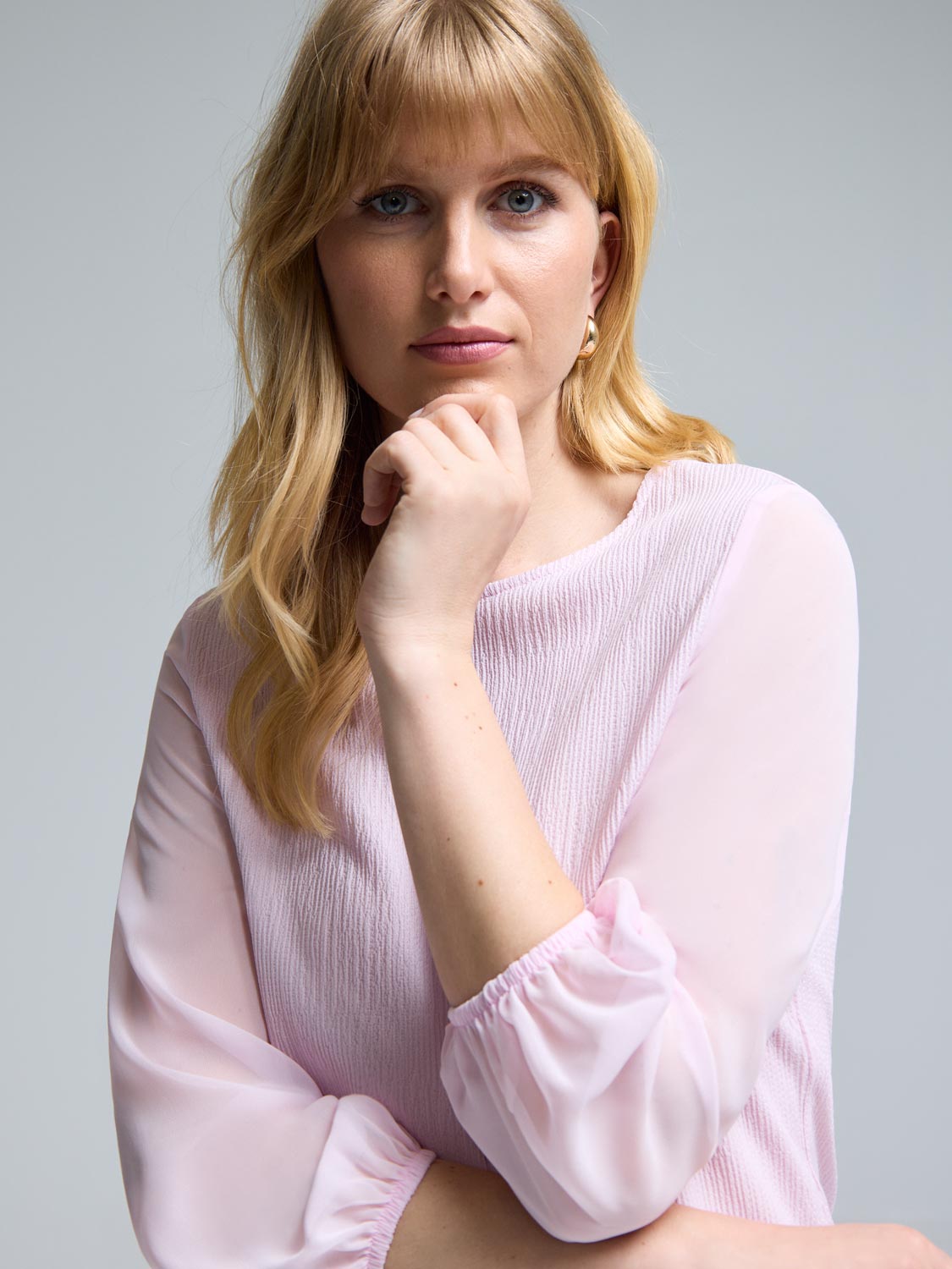 3/4 Balloon Sleeve Crew Neck Top