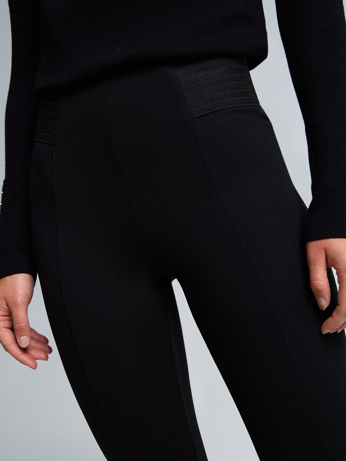 Exposed Waistband Skinny Leg Pants