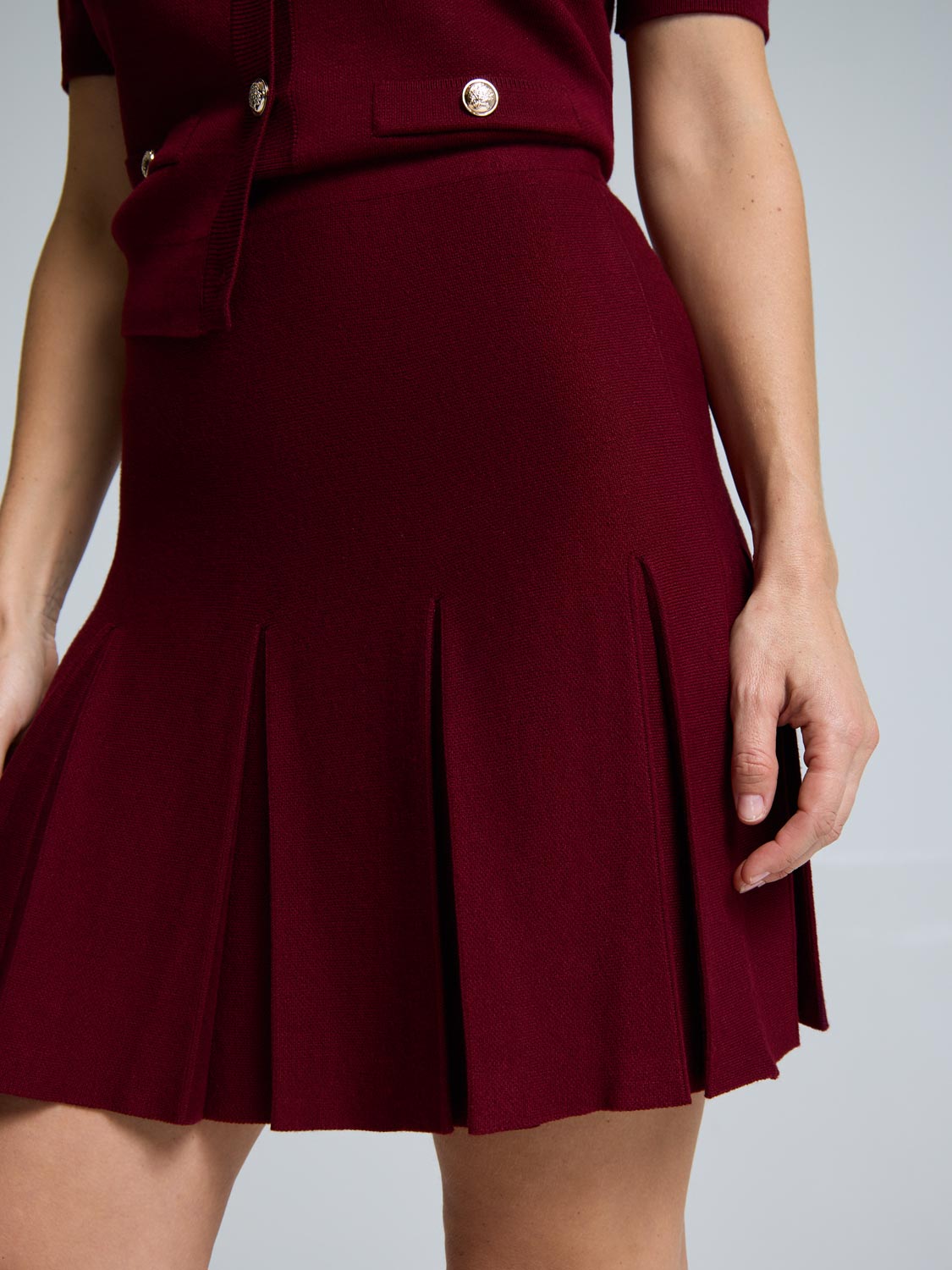 Sweater Knit Pleated Mini Skirt