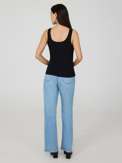 Scoop Neck Sleeveless Ribbed Top