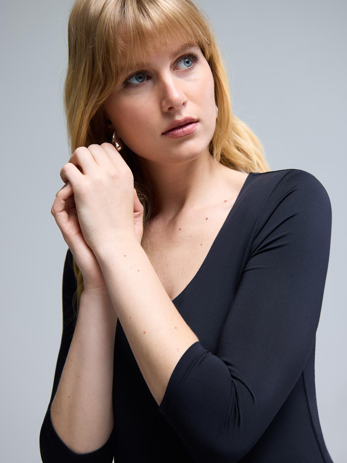 Scoop Neck 3/4 Sleeve T-Shirt