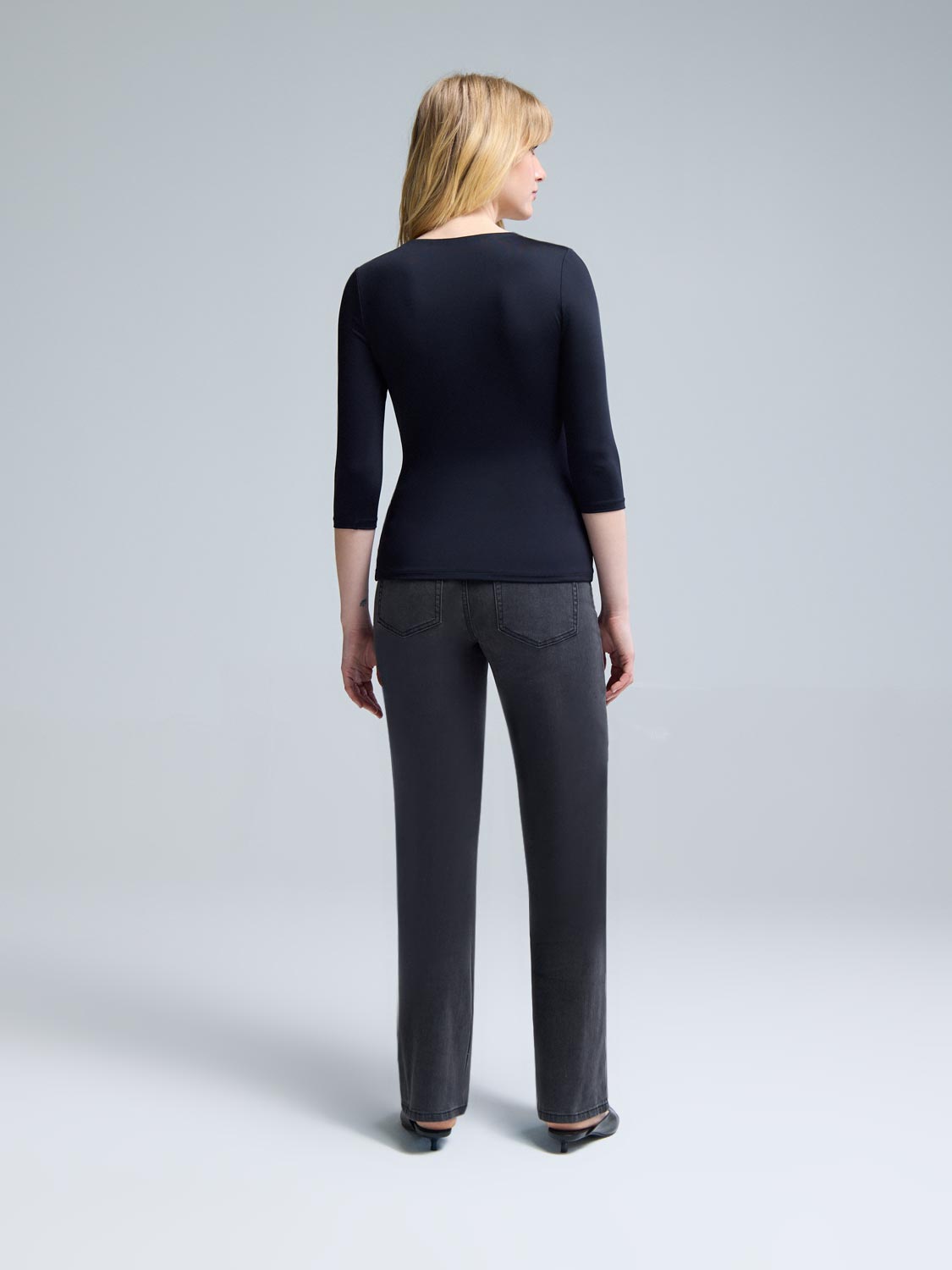 Scoop Neck 3/4 Sleeve T-Shirt