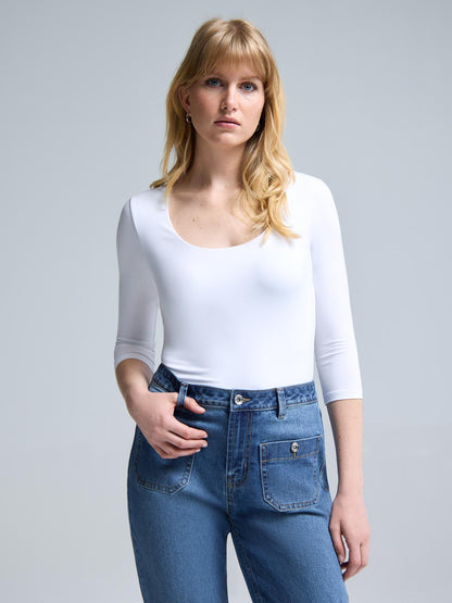 Scoop Neck 3/4 Sleeve T-Shirt