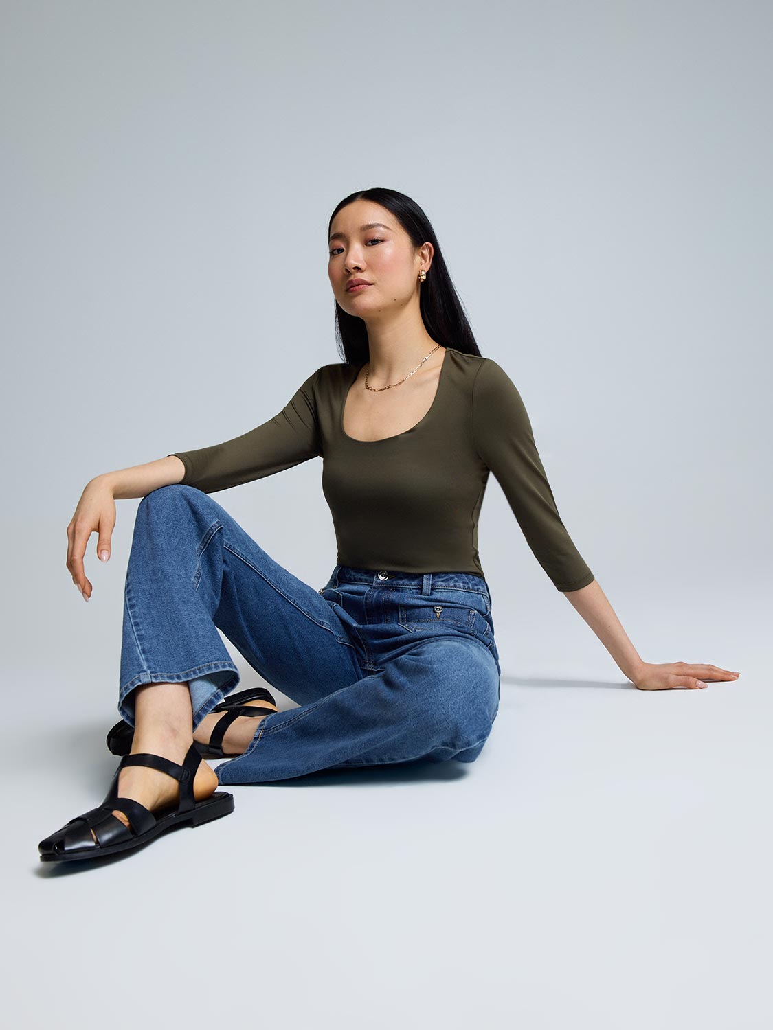 Scoop Neck 3/4 Sleeve T-Shirt