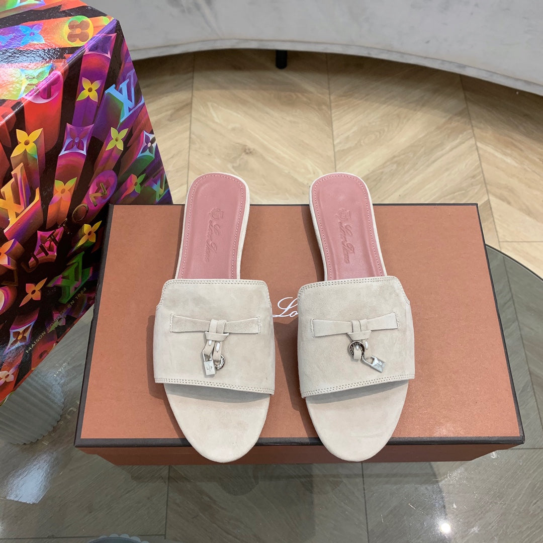 LP SUMMER CHARMS SANDALS LIGHT GRAY AND PINK SUEDE