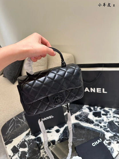 CHANEL Classic Black Lambskin Tote Bag 20_13_9cm