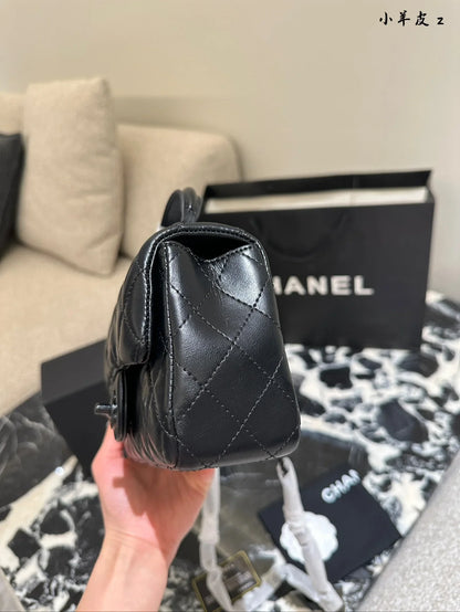 CHANEL Classic Black Lambskin Tote Bag 20_13_9cm
