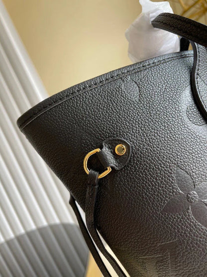 LOUIS VUITTON NEVERFULL MM TOTE BAG