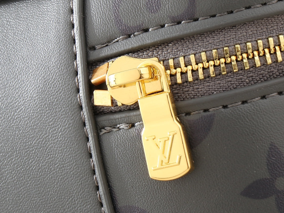 Louis Vuitton LV Vanity Chain Pouch Shoulder Bag 19_11.5_6.5cm