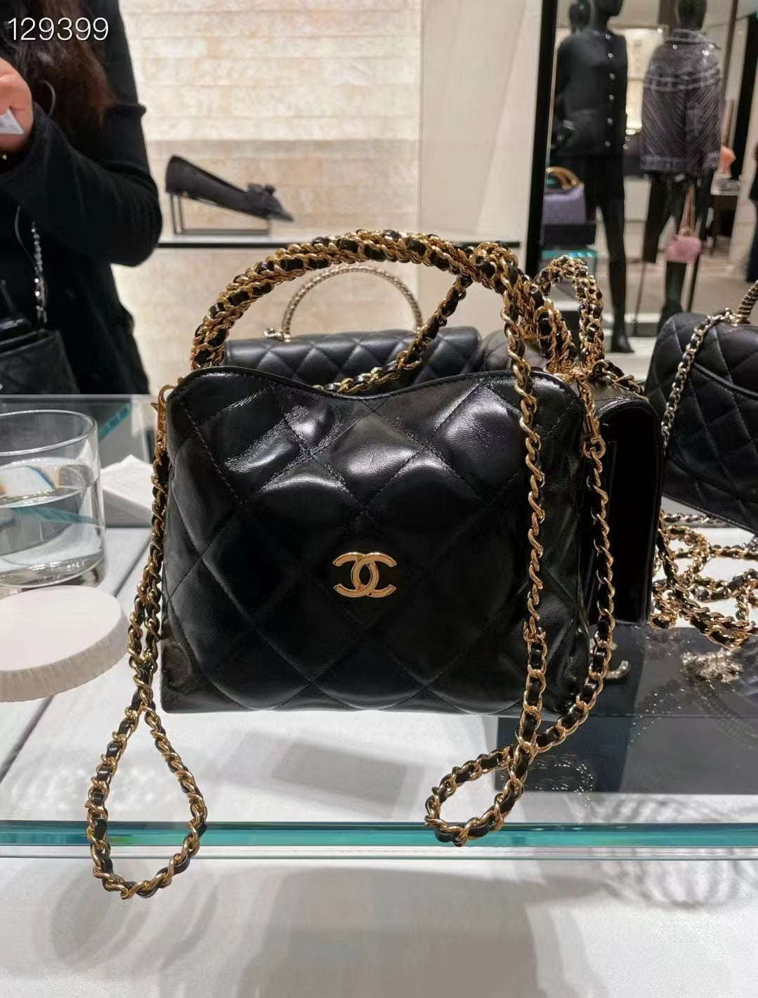 CHANEL CC 24b twist chain handle hobo lunch box bag 14_18.5_7cm