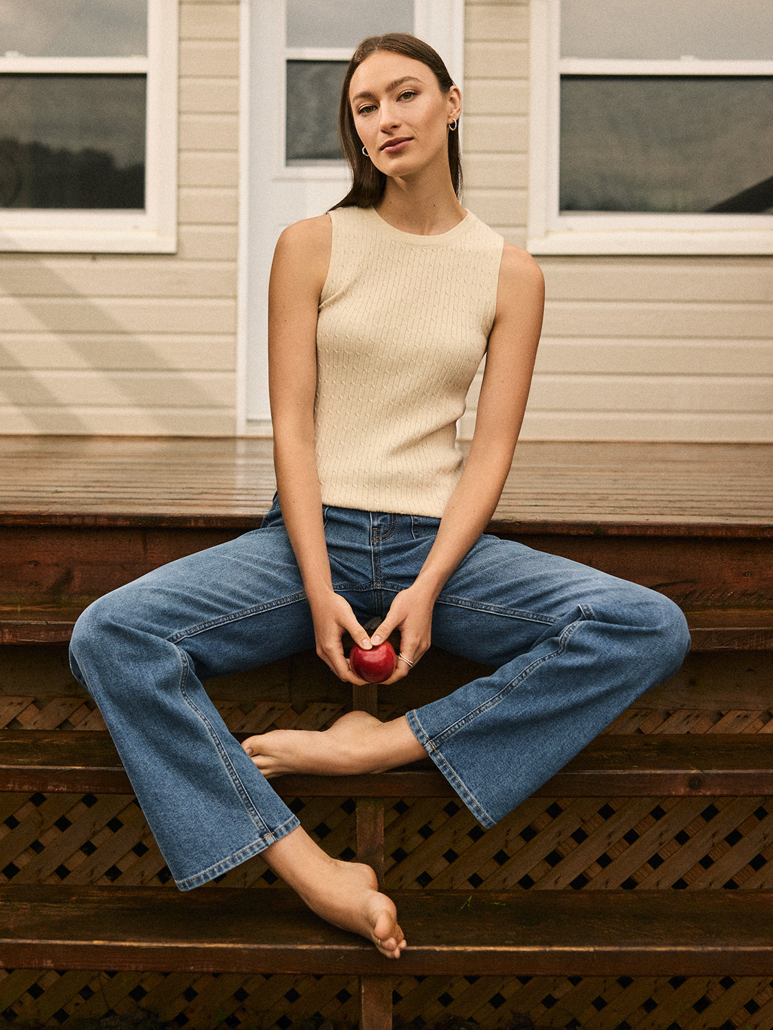 Cable Knit Sleeveless Sweater